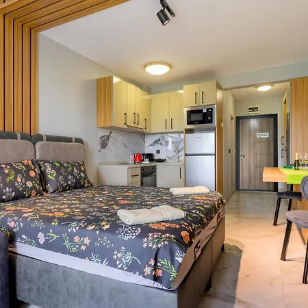 Apartament Azur Ap51 Shkorpilovtsi