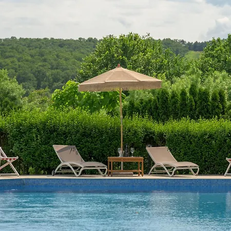 Azur Properties ap51 Shkorpilovtsi